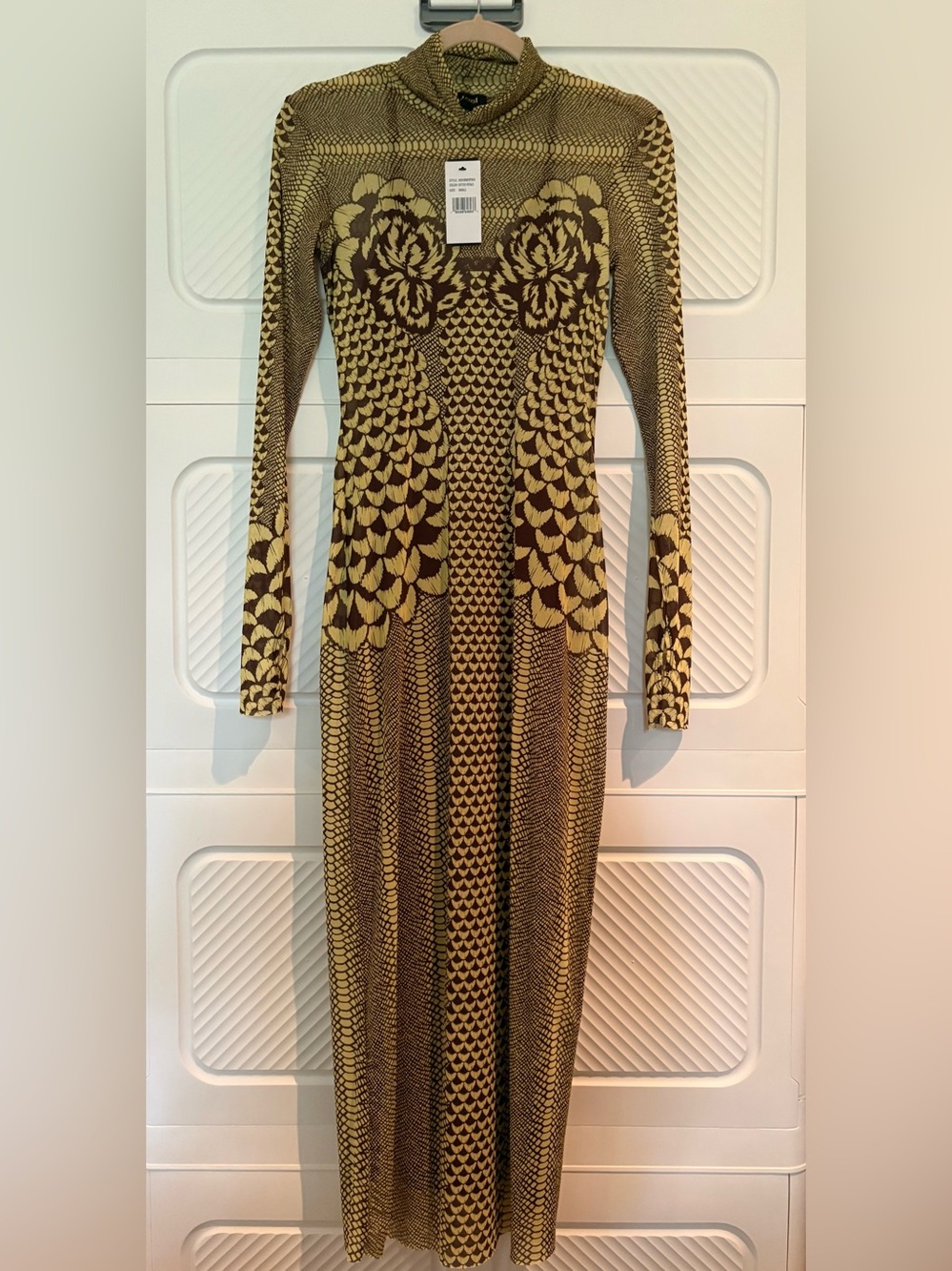 NWT AFRM Butter Yellow Long-Sleeve Mesh Midi Dress - Picture 3 of 5